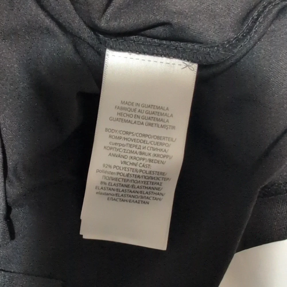 POLO Ralph Lauren Boy's black T-shirt size 3. - Picture 5 of 10